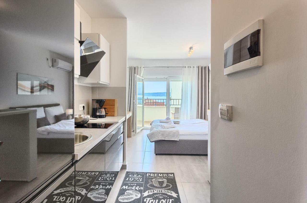 Modern Apartments With Sea View 150 Meters To Beach Kaštela Exteriör bild